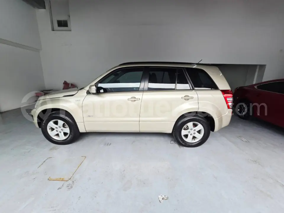 Foto 3 de Chevrolet GRAND VITARA SZ NEXT 2.4 4X2