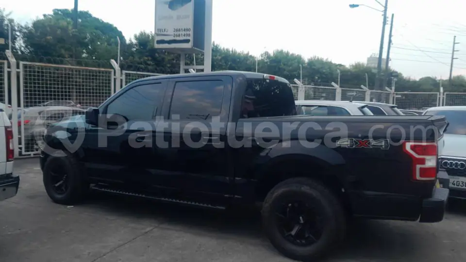Foto 8 de Ford F150 DC 4X4