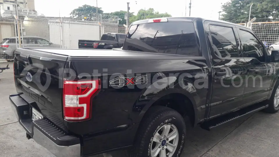 Foto 8 de Ford F150 DC 4X4