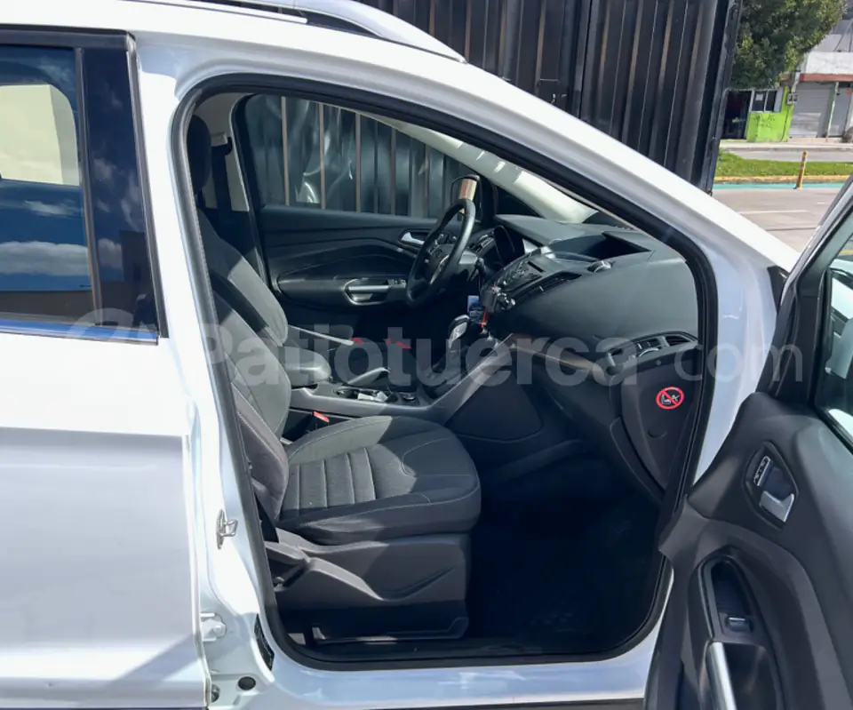 Foto 8 de Ford Escape