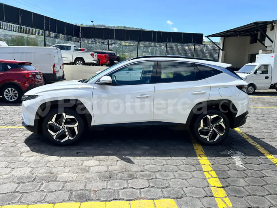 Foto 4 de Hyundai Tucson NX4E