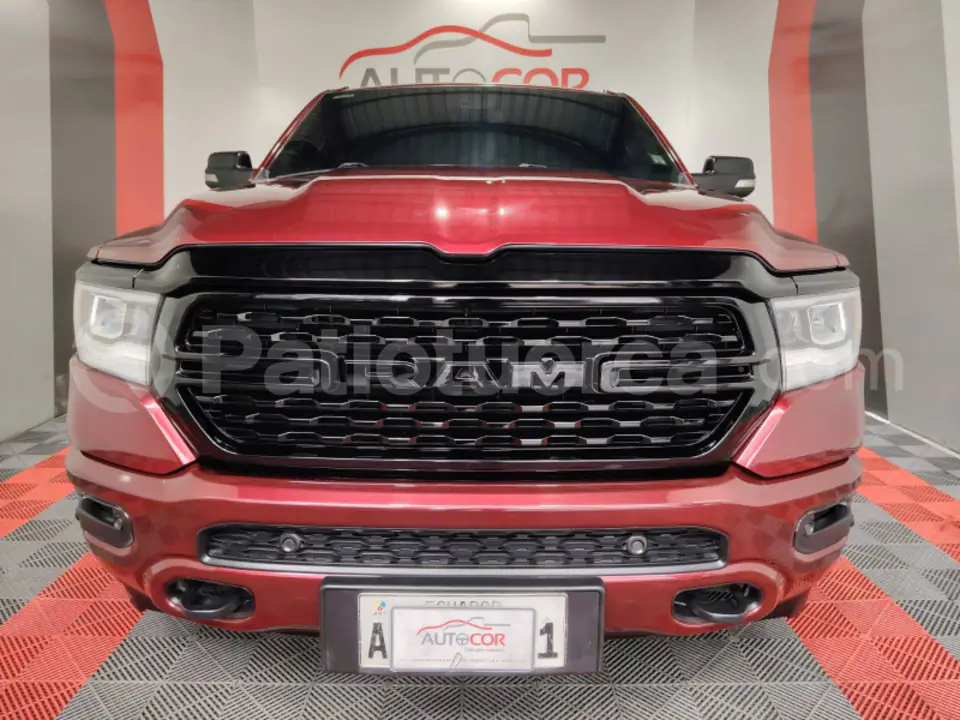 Foto 3 de Ram 1500 BIGHORN ETORQUE