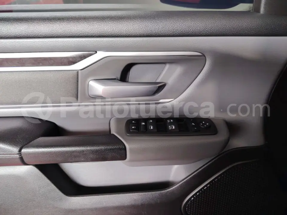 Foto 12 de Ram 1500 BIGHORN ETORQUE