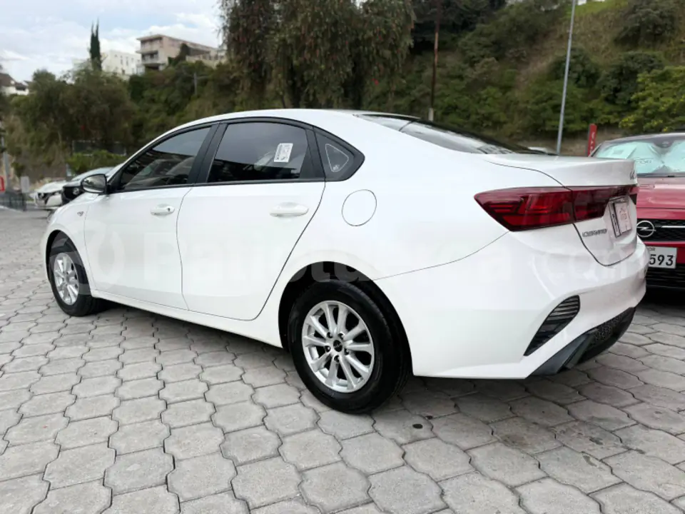 Foto 4 de Kia Cerato