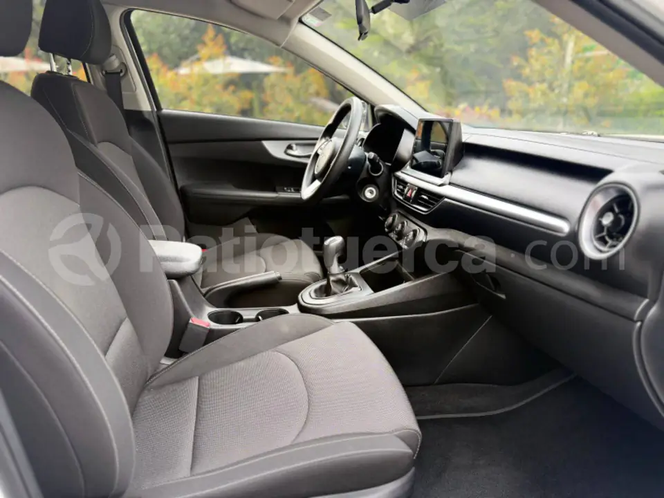 Foto 20 de Kia Cerato