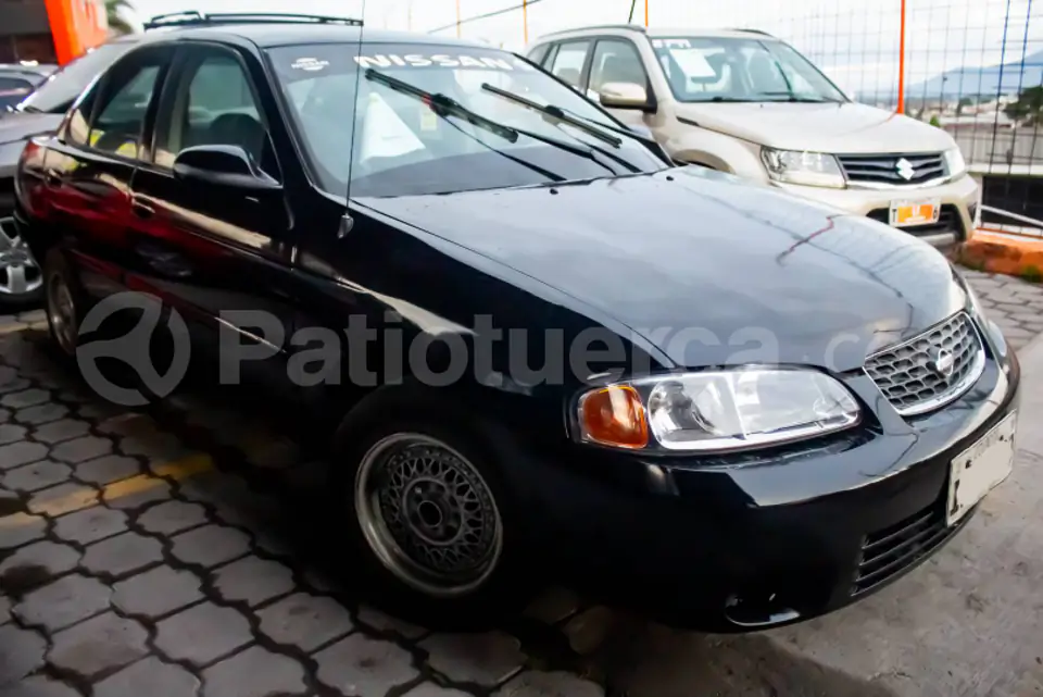 Foto 2 de Nissan Sentra