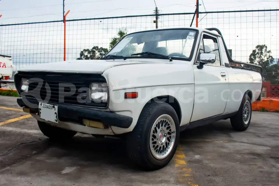 Foto 3 de Nissan 1200