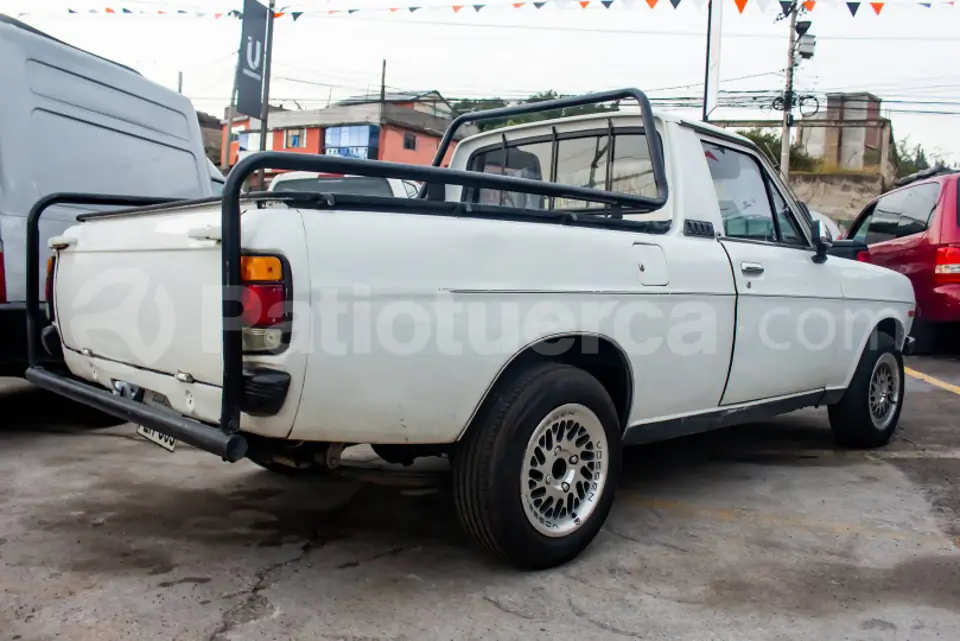 Foto 6 de Nissan 1200