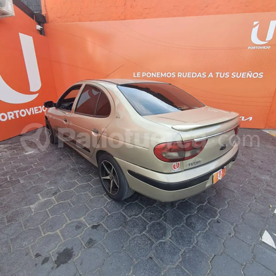 Foto 6 de Renault Megane