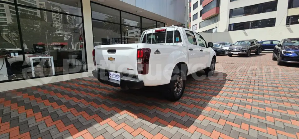 Foto 8 de Chevrolet D-MAX CRDI HI RIDE