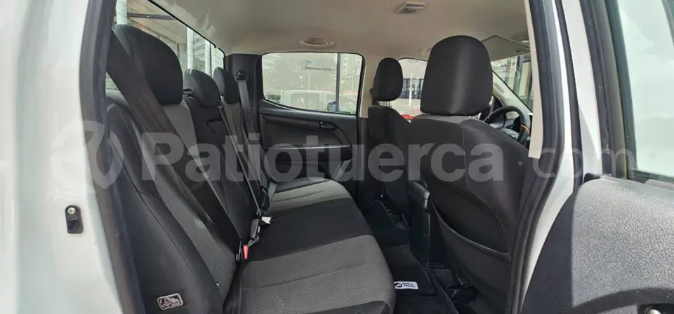 Foto 11 de Chevrolet D-MAX CRDI HI RIDE