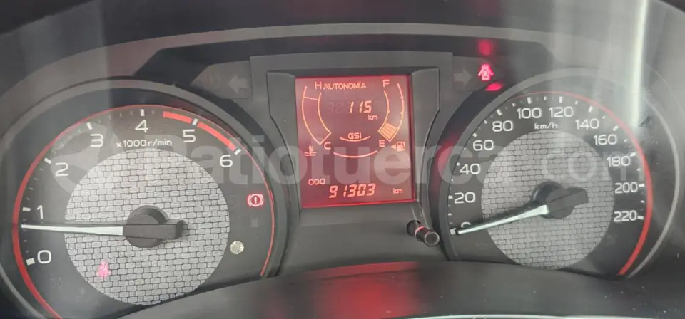 Foto 14 de Chevrolet D-MAX CRDI HI RIDE