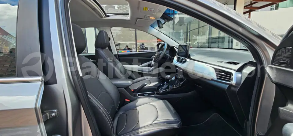 Foto 9 de Chevrolet CAPTIVA LT TURBO