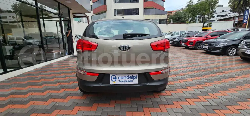 Foto 6 de Kia SPORTAGE GL