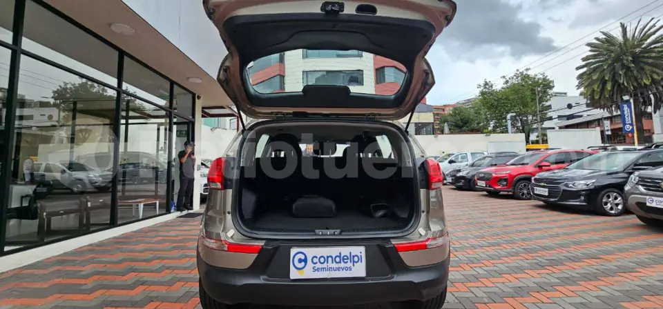 Foto 7 de Kia SPORTAGE GL