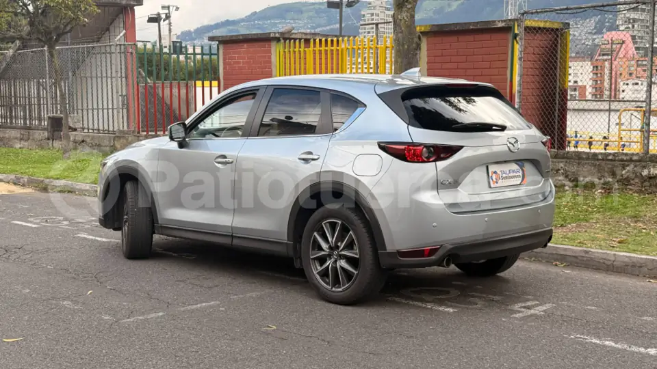 Foto 3 de Mazda CX- 5 CORE