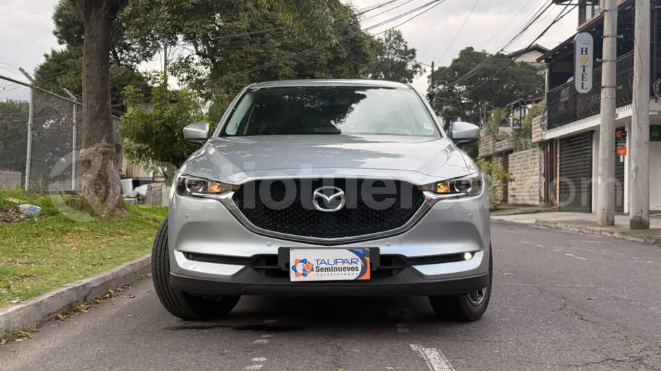 Foto 8 de Mazda CX- 5 CORE