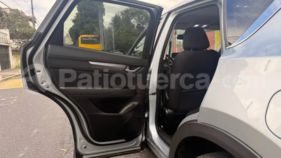 Foto 12 de Mazda CX- 5 CORE