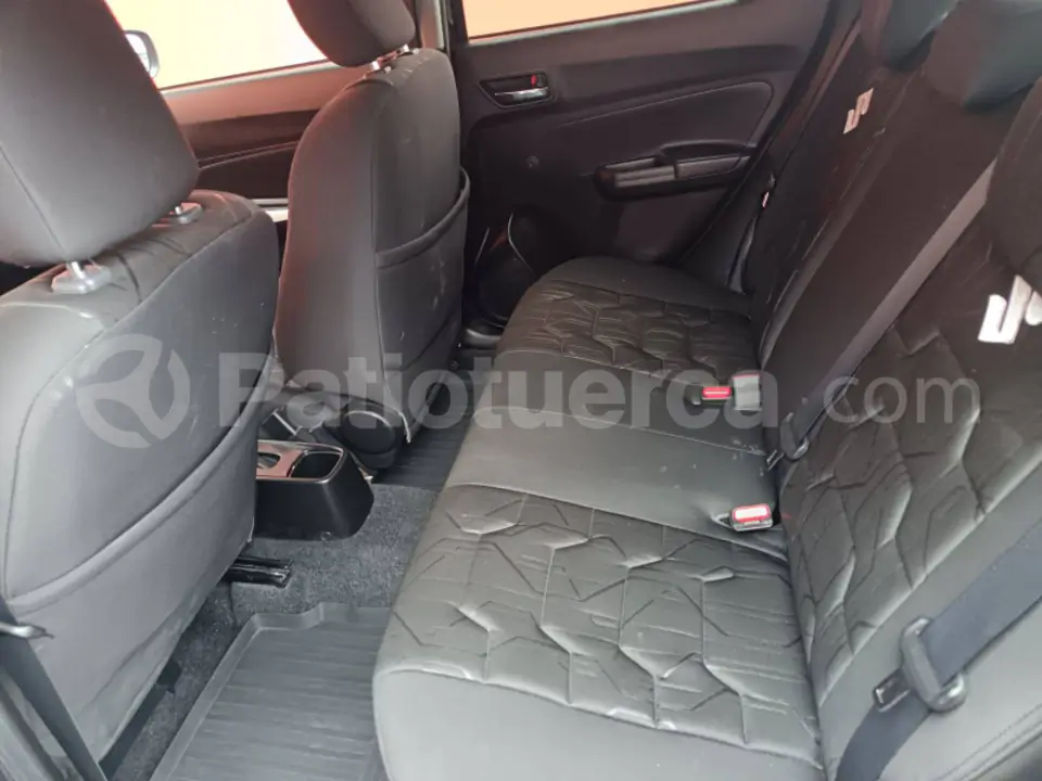 Foto 6 de Suzuki Swift