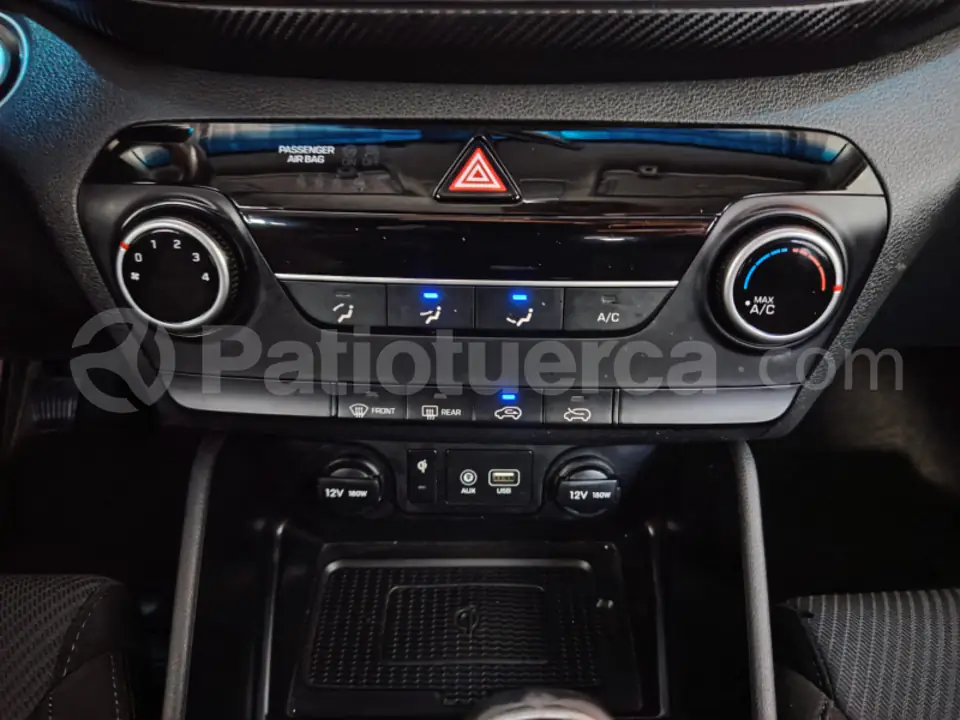 Foto 11 de Hyundai TUCSON TL