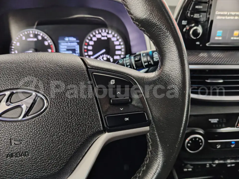 Foto 14 de Hyundai TUCSON TL