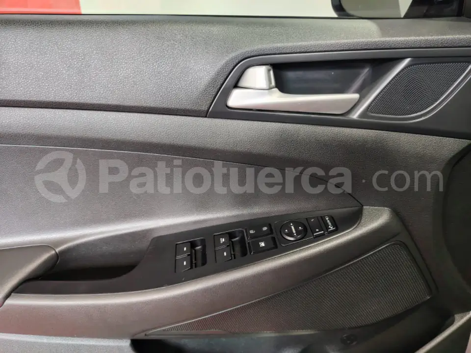 Foto 25 de Hyundai TUCSON TL