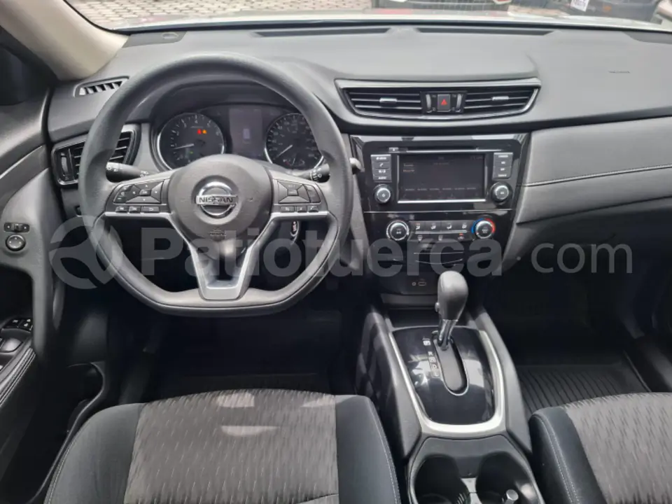 Foto 7 de Nissan XTRAIL SENSE