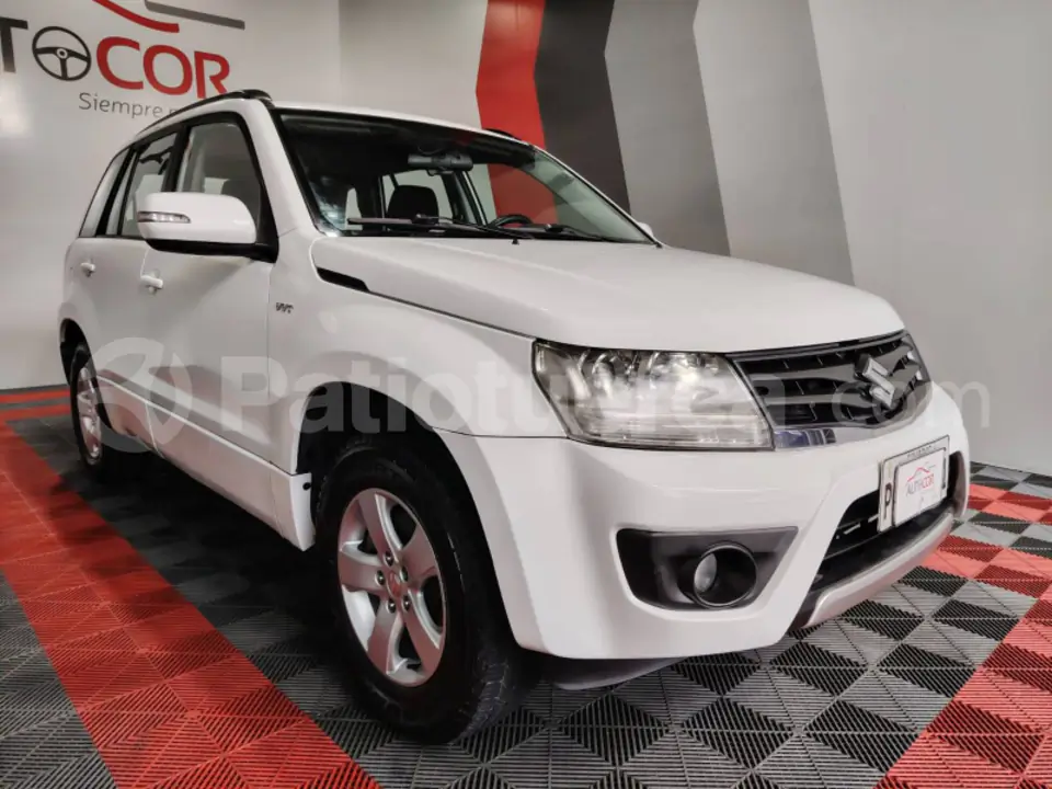 Foto 2 de Suzuki Grand Vitara SZ 2.4