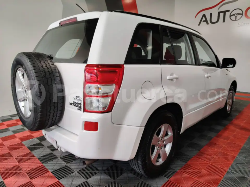 Foto 4 de Suzuki Grand Vitara SZ 2.4