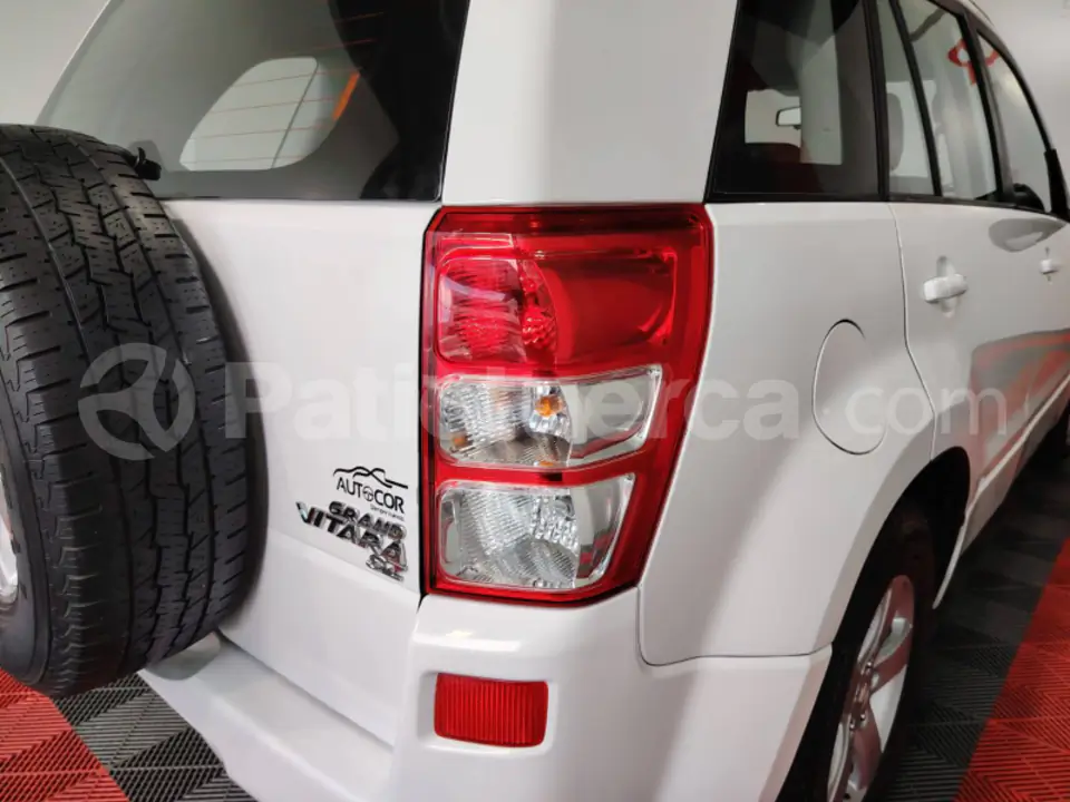 Foto 5 de Suzuki Grand Vitara SZ 2.4