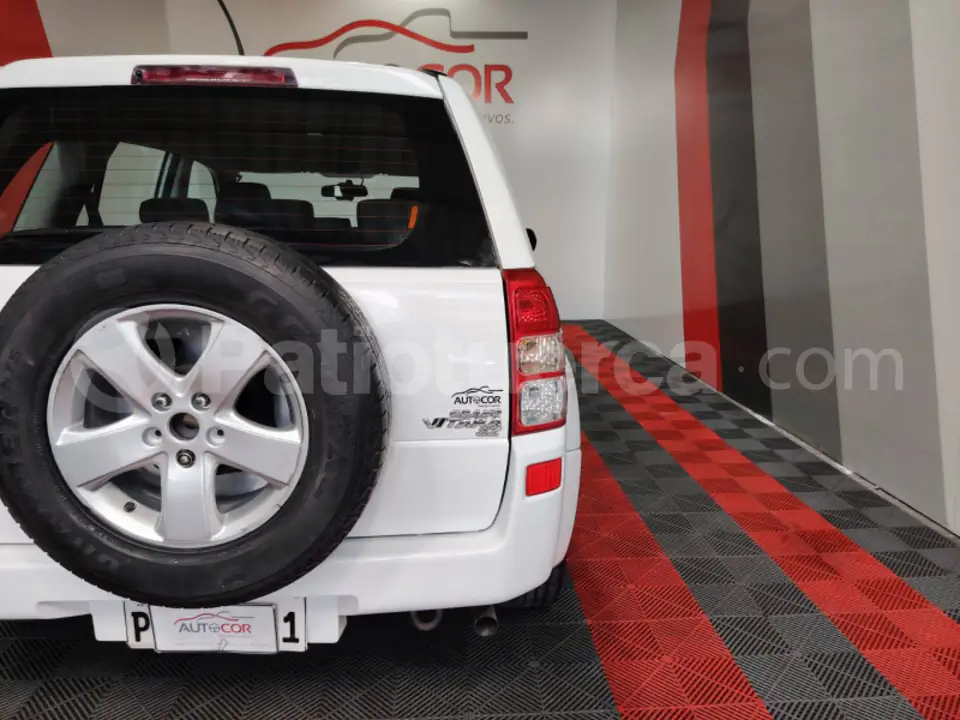 Foto 8 de Suzuki Grand Vitara SZ 2.4