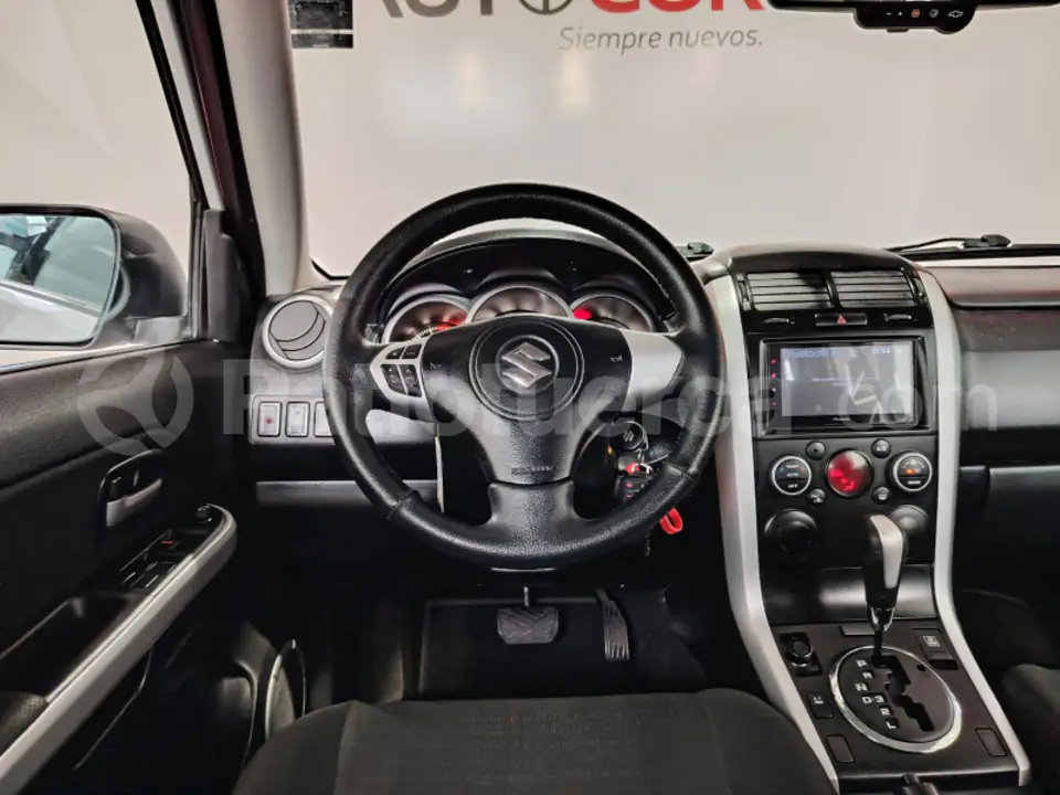 Foto 19 de Suzuki Grand Vitara SZ 2.4