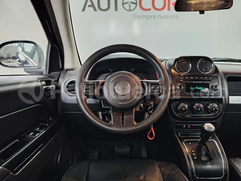 Foto 12 de Jeep Compass