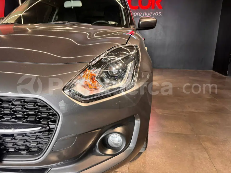 Foto 3 de Suzuki Swift