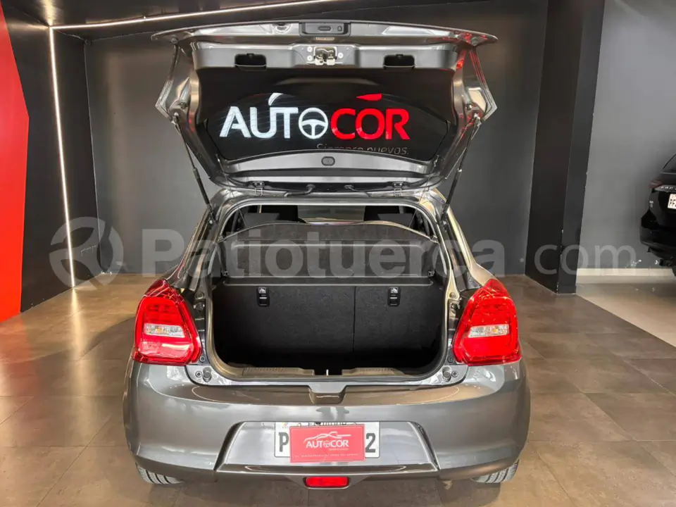 Foto 8 de Suzuki Swift