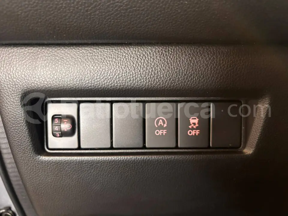 Foto 17 de Suzuki Swift