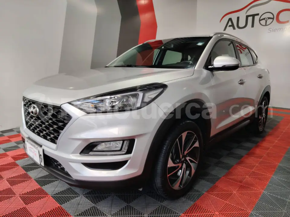 Foto 1 de Hyundai TUCSON TL