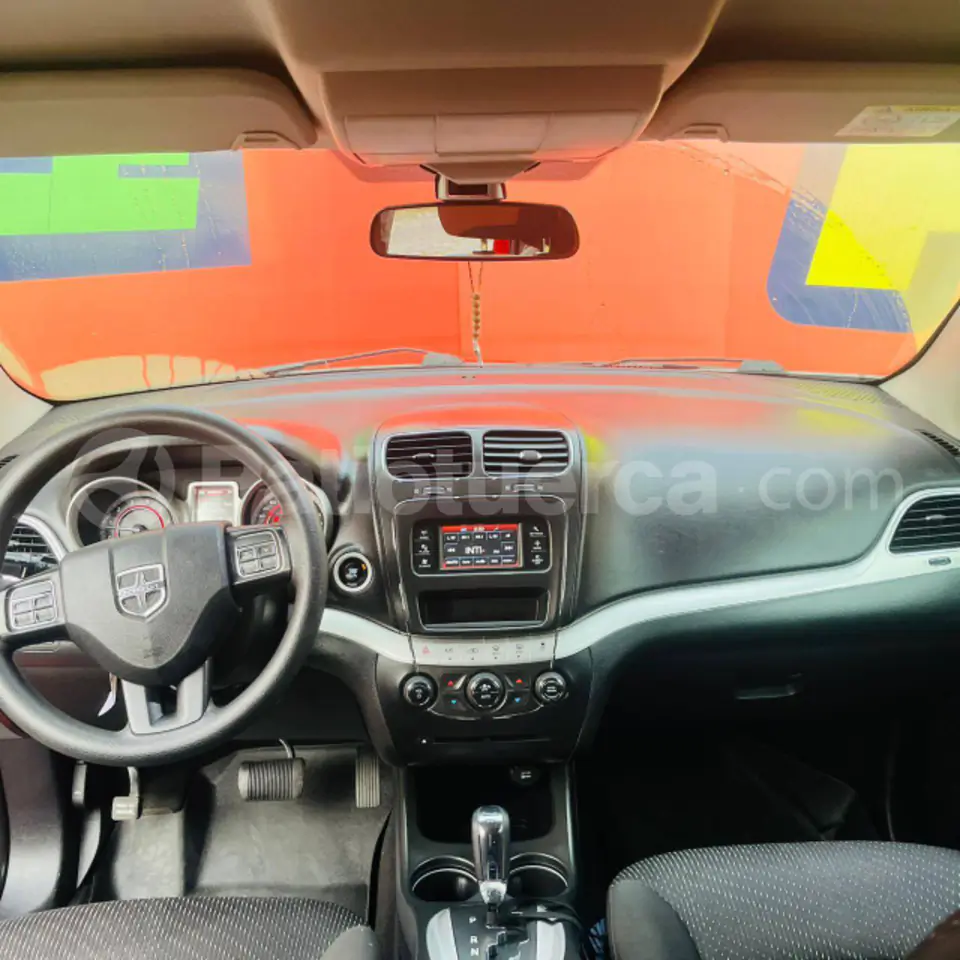 Foto 8 de Dodge Journey SE