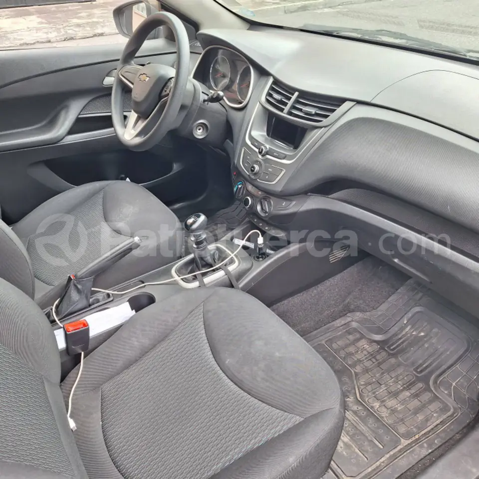 Foto 7 de Chevrolet SAIL LS