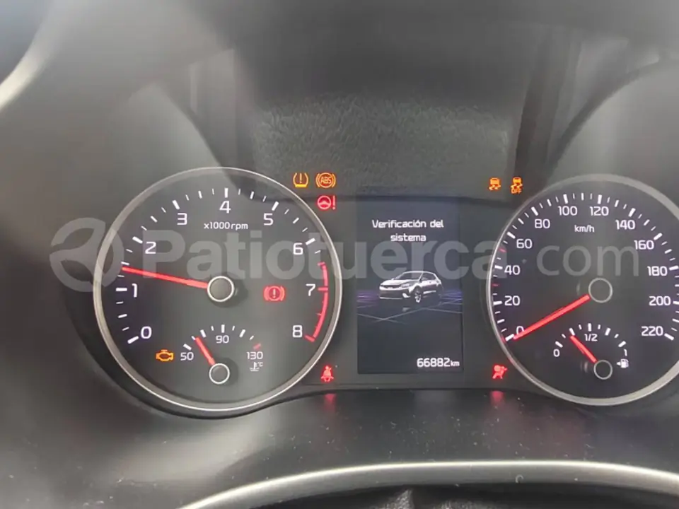 Foto 18 de Kia Stonic