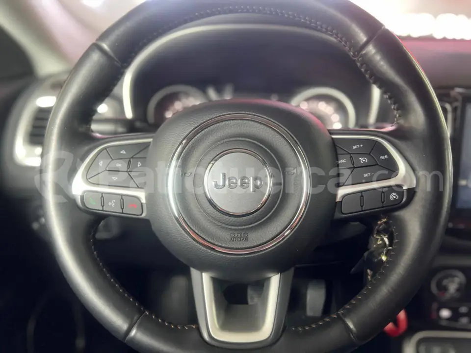 Foto 13 de Jeep Compass Sport