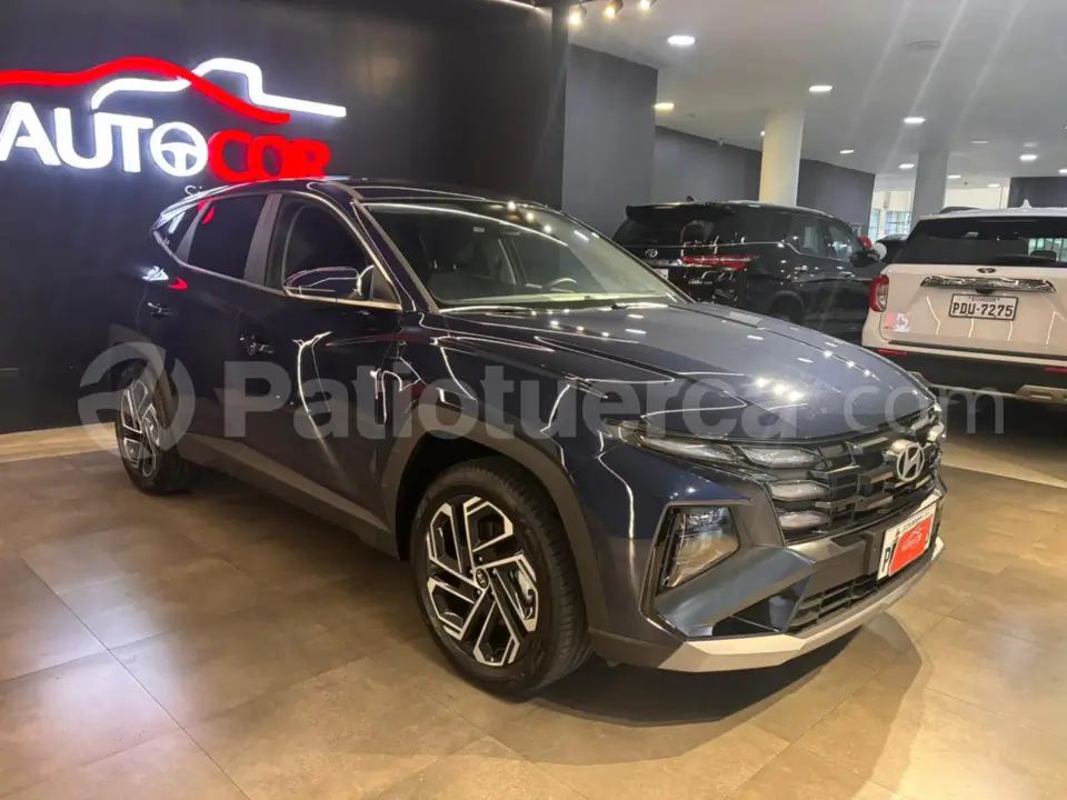 Foto 3 de Hyundai Tucson NX4E