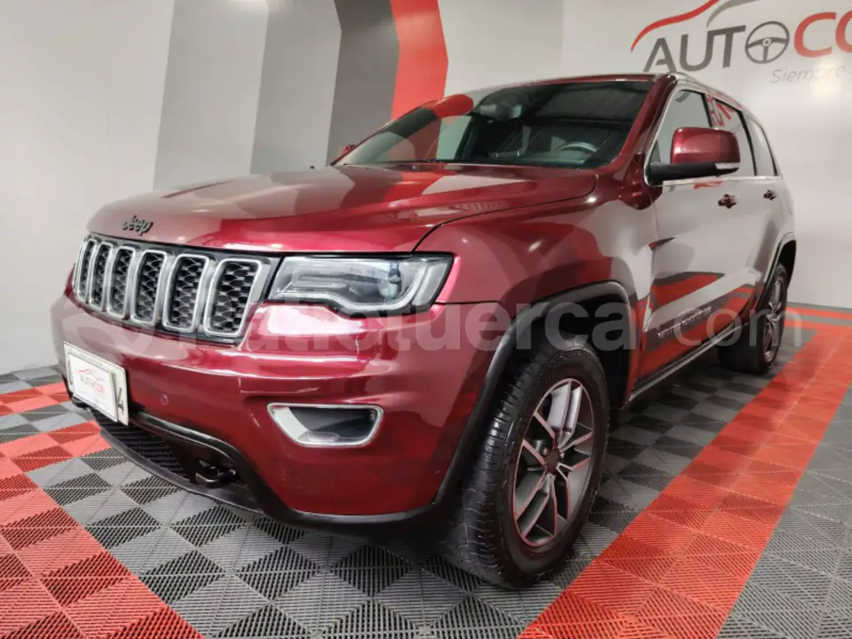 Foto 3 de Jeep Grand Cherokee Laredo