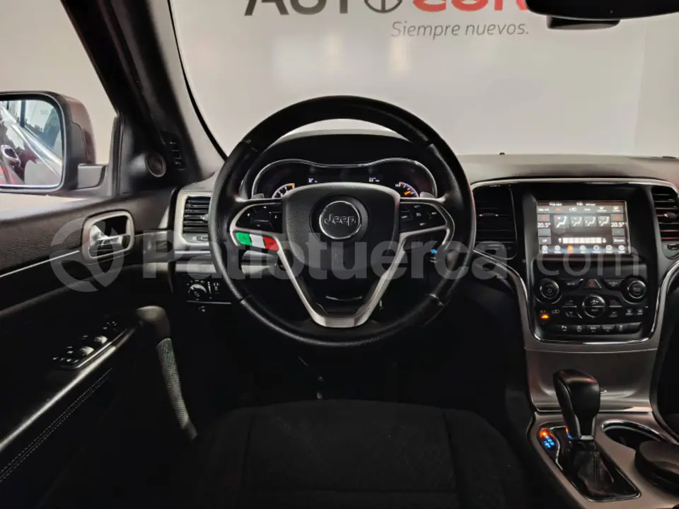 Foto 5 de Jeep Grand Cherokee Laredo