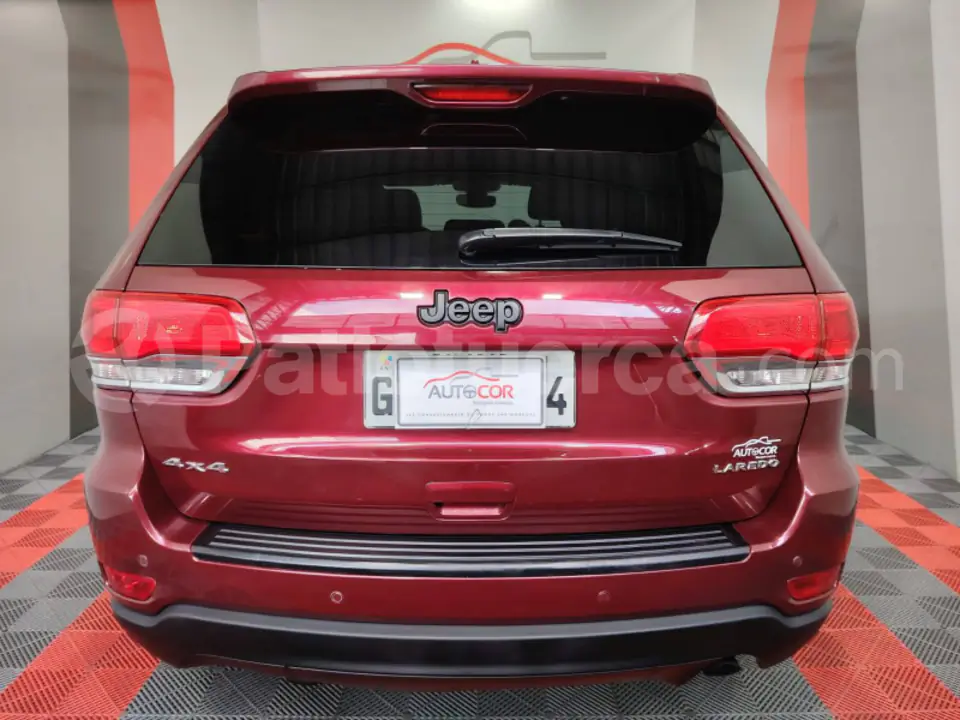 Foto 19 de Jeep Grand Cherokee Laredo