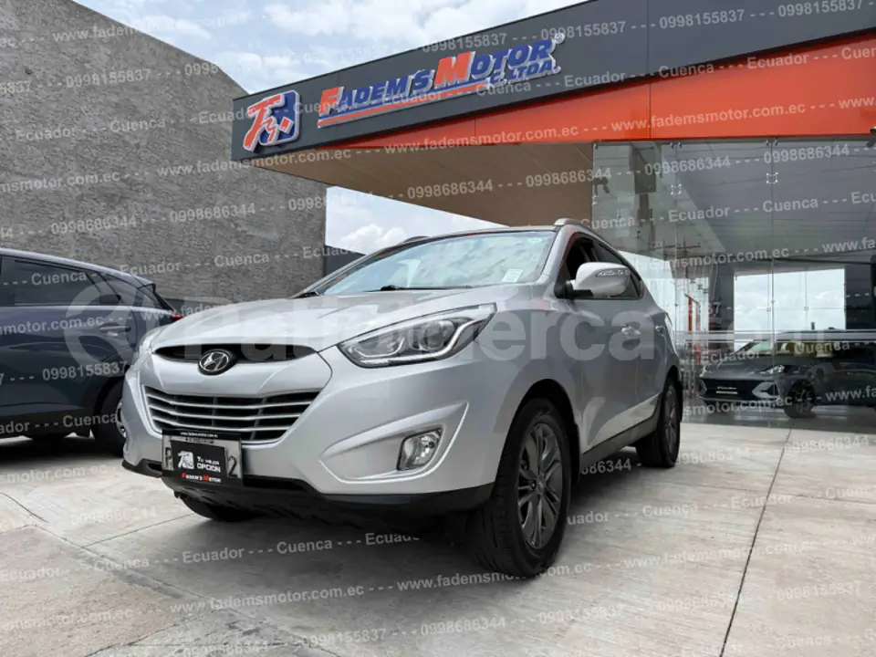 Foto 1 de Hyundai Tucson IX