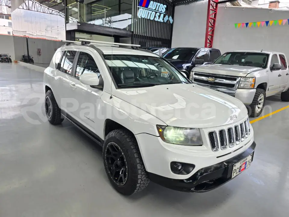 Foto 4 de Jeep Compass Sport