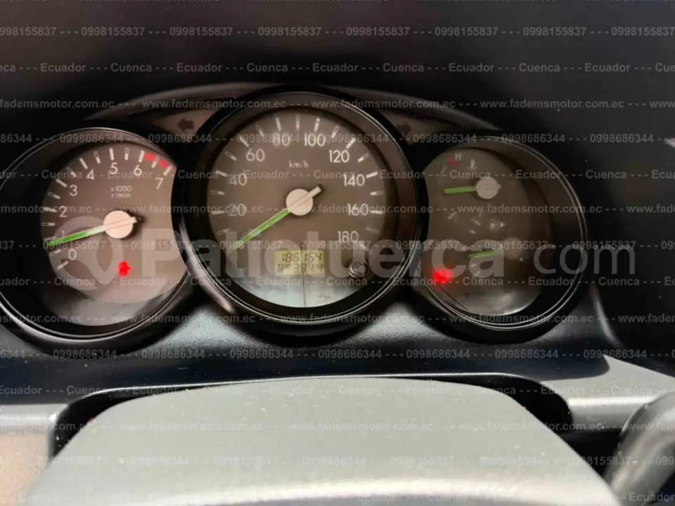 Foto 11 de Mazda BT-50 CD 4x2