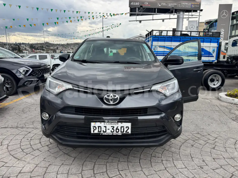 Foto 17 de Toyota NEW RAV 4