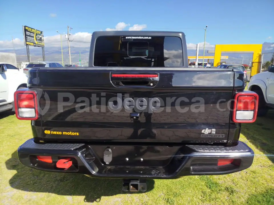 Foto 5 de Jeep GLADIATOR SPORT